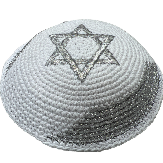 White knitted kippah "Silver Israel Flag"
